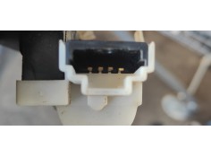 Recambio de cerradura maletero / porton para renault scenic ii 2.0 referencia OEM IAM   