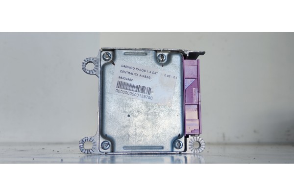 Recambio de centralita airbag para daewoo kalos 1.4 sr referencia OEM IAM 96439952  