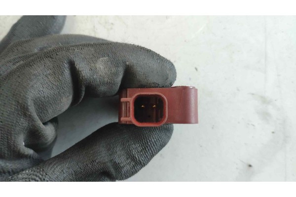 Recambio de sensor para land rover discovery 2.7 td v6 cat referencia OEM IAM 00009403A5  