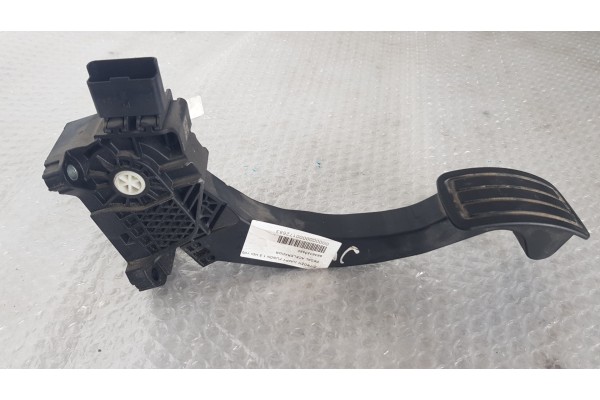 Recambio de pedal acelerador para citroen jumpy fugón 1.5 hdi 100 fap referencia OEM IAM 9839353480  