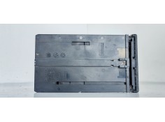 Recambio de moldura para audi a4 avant (8e) 2.0 tdi referencia OEM IAM 8E2862534  