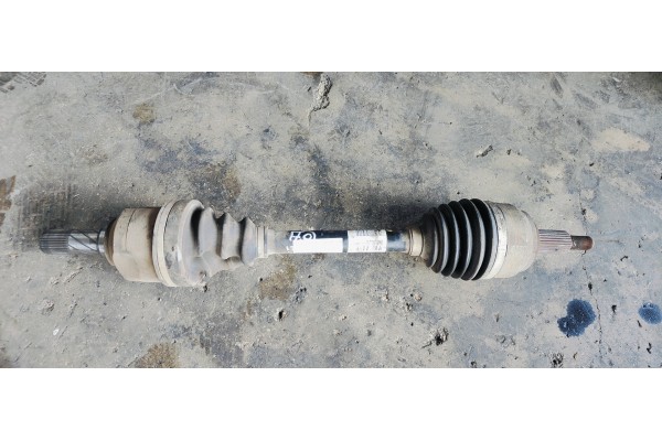 Recambio de transmision delantera izquierda para renault laguna iii dynamique referencia OEM IAM 8200618182  