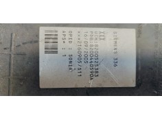 Recambio de caja reles / fusibles para renault megane ii berlina 5p confort dynamique referencia OEM IAM 8200525383  