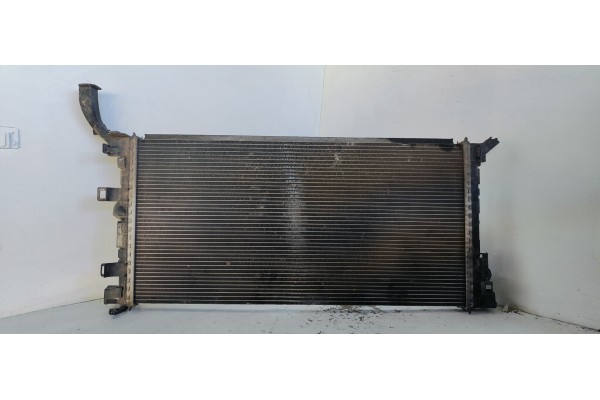 Recambio de radiador agua para renault laguna iii dynamique referencia OEM IAM L5645003  