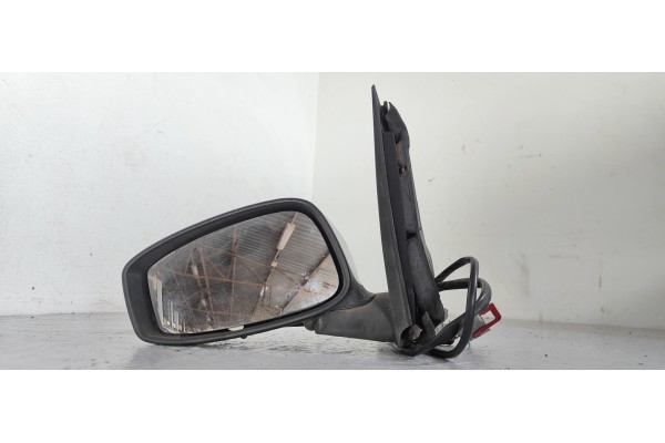 Recambio de retrovisor izquierdo para fiat stilo (192) 1.9 jtd 16v cat referencia OEM IAM E30158459  