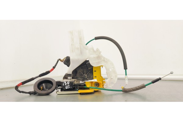 Recambio de cerradura puerta delantera izquierda para hyundai i30 (gd) 1.6 crdi 110 fap referencia OEM IAM 81310A6100  
