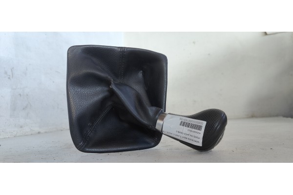 Recambio de pomo palanca cambio para mercedes-benz clase c (w205) lim. 2.2cdi 170 [220] fap referencia OEM IAM A2052670200  