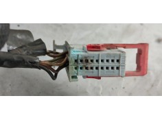 Recambio de retrovisor izquierdo para fiat stilo (192) 1.9 jtd 16v cat referencia OEM IAM E30158459  