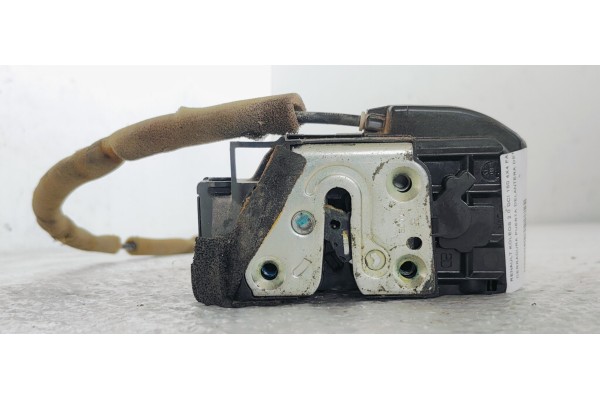 Recambio de cerradura puerta delantera derecha para renault koleos 2.0 dci 150 4x4 fap referencia OEM IAM   