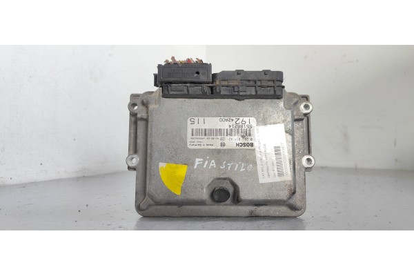 Recambio de centralita motor uce para fiat stilo (192) 1.9 jtd cat referencia OEM IAM 0281011421  