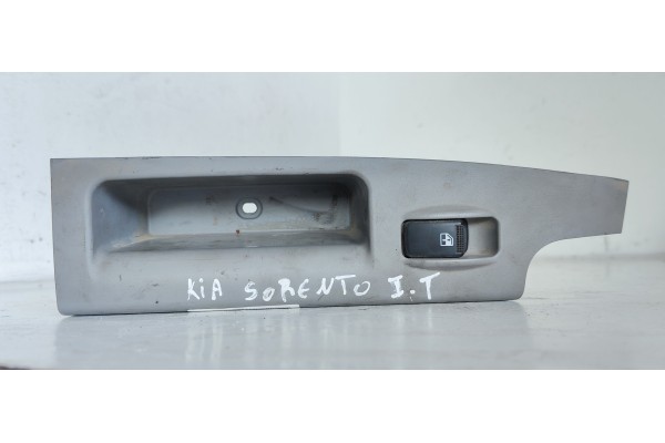 Recambio de mando elevalunas trasero izquierdo para kia sorento 2.5 crdi ex referencia OEM IAM 478520B112  