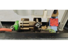 Recambio de barra antivuelco para peugeot 307 cc (s2) 1.6i 110 referencia OEM IAM 9643468680  