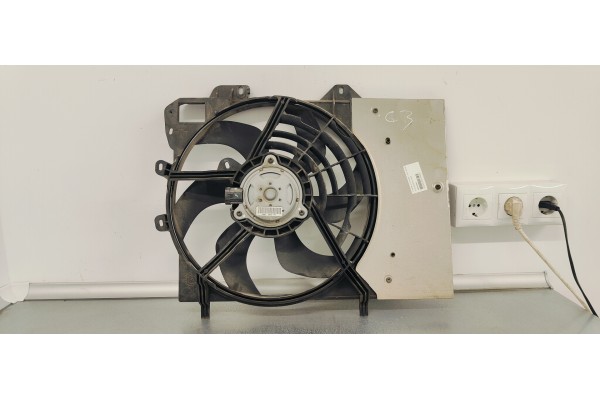 Recambio de electroventilador para citroen c3 picasso 1.6 hdi 92 fap referencia OEM IAM 9682895680  