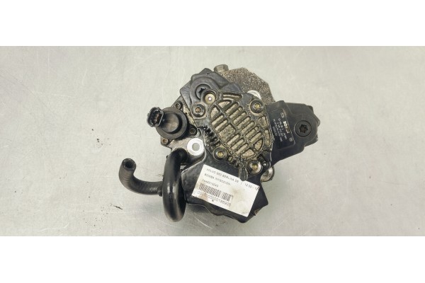 Recambio de bomba inyeccion para volvo s60 berlina d5 referencia OEM IAM 0445010043  