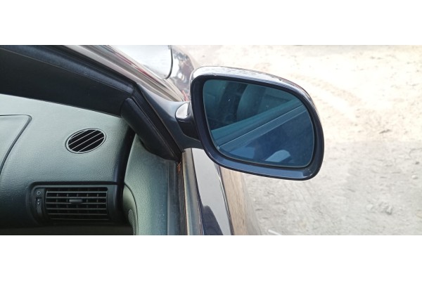 Recambio de retrovisor derecho para audi a4 berlina (b5) 1.9 tdi referencia OEM IAM   