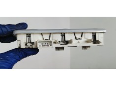 Recambio de luz interior para renault scenic iii 1.9 dci 130 referencia OEM IAM 264300008R  