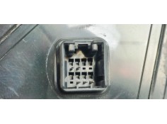 Recambio de retrovisor derecho para hyundai i30 1.6crdi 90 referencia OEM IAM E4022695  