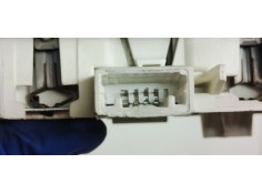 Recambio de luz interior para renault scenic iii 1.9 dci 130 referencia OEM IAM 264300008R  