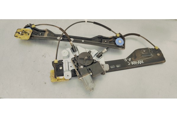 Recambio de elevalunas delantero derecho para opel zafira (c) 2.0 cdti 130 fap referencia OEM IAM 13260138  