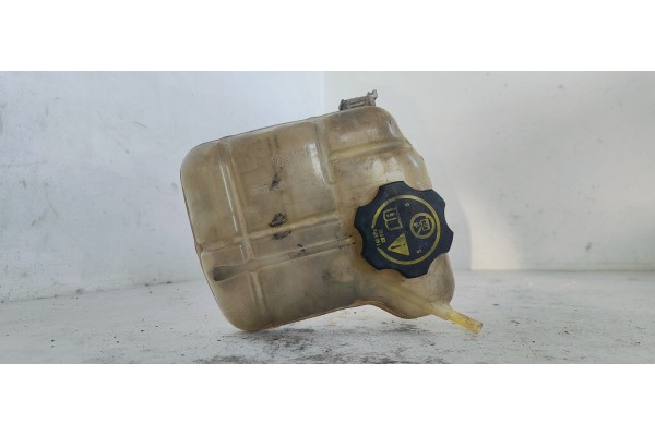 Recambio de deposito expansion para opel insignia berlina excellence referencia OEM IAM 13220124  