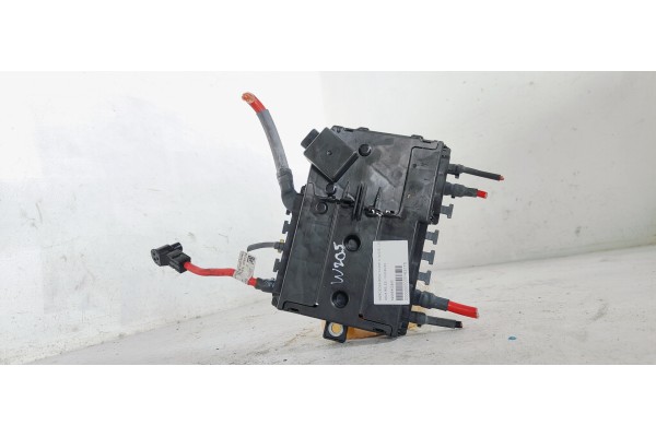 Recambio de caja reles / fusibles para mercedes-benz clase c (w205) lim. 2.2cdi 170 [220] fap referencia OEM IAM A2055402850  