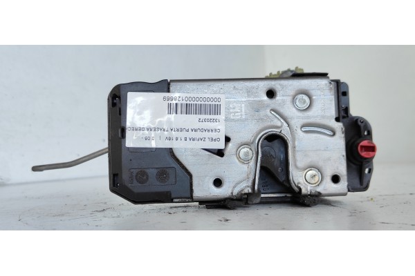 Recambio de cerradura puerta trasera derecha para opel zafira b enjoy referencia OEM IAM 13220372  