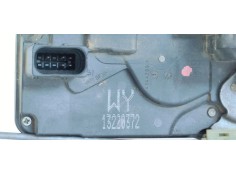 Recambio de cerradura puerta trasera derecha para opel zafira b enjoy referencia OEM IAM 13220372  