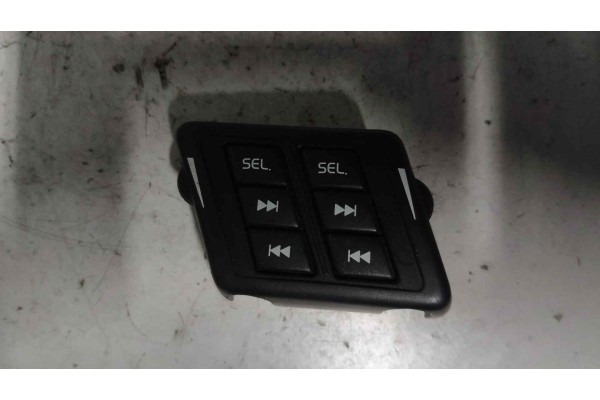 Recambio de mando multifuncion para volvo xc90 2.4 diesel cat referencia OEM IAM 8666729  