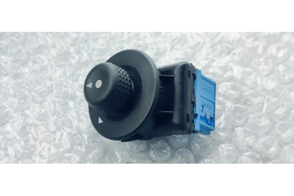 Recambio de mando retrovisor para peugeot partner kombi 1.6 hdi 110 fap referencia OEM IAM   