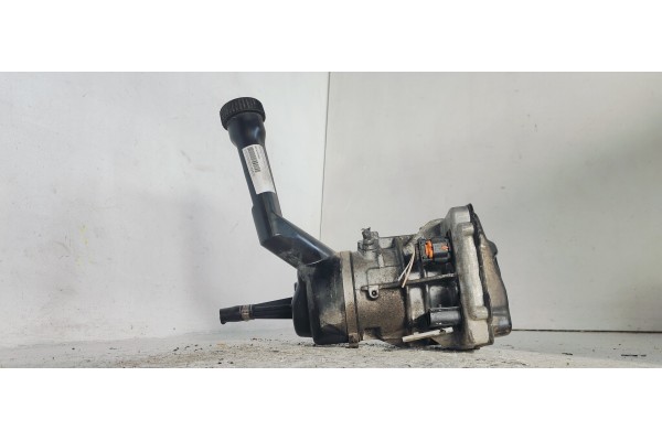 Recambio de bomba direccion para citroen c4 picasso 1.6hdi 120 fap referencia OEM IAM 9674055680  