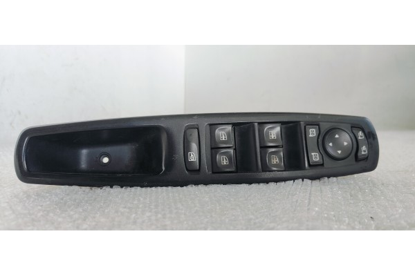 Recambio de mando elevalunas delantero izquierdo para renault scenic iii 1.9 dci 130 referencia OEM IAM 809610017R  