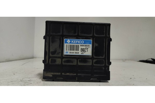 Recambio de centralita cambio automatico para hyundai santa fe (sm) 2.7 v6 cat referencia OEM IAM 9544039620  