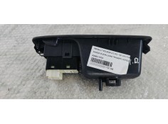 Recambio de mando elevalunas trasero derecho para renault koleos 2.0 dci 150 4x4 fap referencia OEM IAM 82960JY00A  