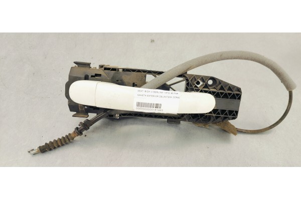 Recambio de maneta exterior delantera derecha para seat ibiza iv berlina 1.6tdi 90 fap referencia OEM IAM   