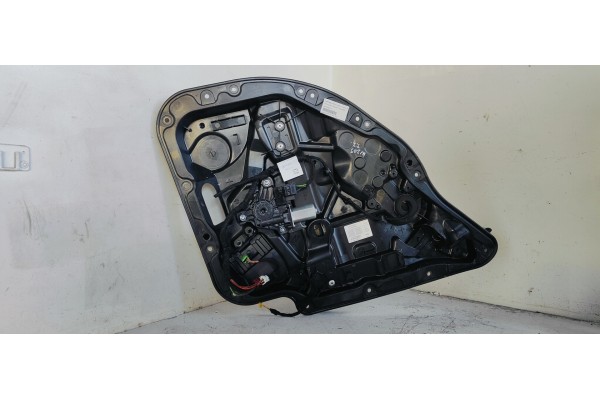 Recambio de elevalunas trasero izquierdo para mercedes-benz clase c (w205) lim. 2.2cdi 170 [220] fap referencia OEM IAM A2057300