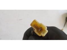 Recambio de piloto lateral izquierdo para toyota land cruiser 70 referencia OEM IAM 65276527  