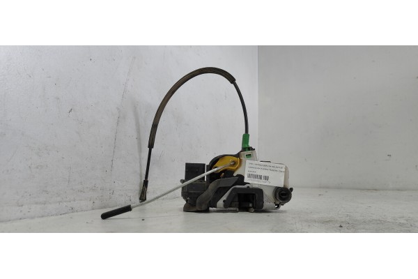 Recambio de cerradura puerta trasera izquierda para opel insignia berlina selective referencia OEM IAM A081876  