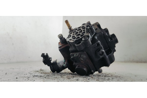 Recambio de bomba inyeccion para citroen c4 berlina cool referencia OEM IAM 0445010102  