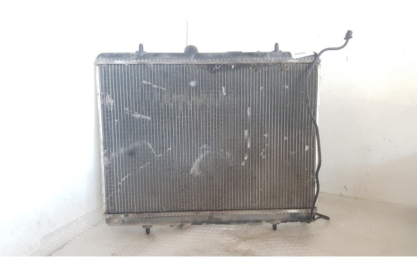 Recambio de radiador agua para peugeot 5008 1.6 hdi 115 fap referencia OEM IAM P9680533480  