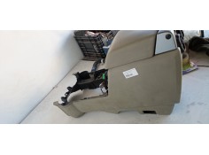 Recambio de apoyabrazos central para land rover discovery v6 td se referencia OEM IAM LRSASPC04  