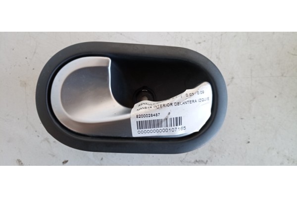 Recambio de maneta interior delantera izquierda para renault scenic ii 1.4 16v referencia OEM IAM 8200028487 5005400006 