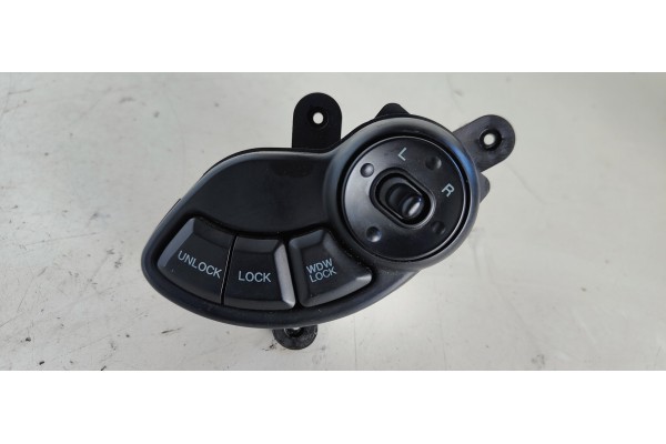 Recambio de mando retrovisor para hyundai santa fe (sm) 2.7 v6 cat referencia OEM IAM 9353026000  