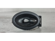 MANDO ELEVALUNAS TRASERO DERECHO 6131980972 