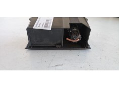 Recambio de cenicero para mercedes-benz clase b (w245) 1.5 cat referencia OEM IAM A1696801050  