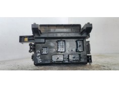 CAJA RELES / FUSIBLES P05087269AJ 