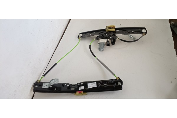 Recambio de elevalunas delantero derecho para jaguar f-pace 2.0 diesel cat referencia OEM IAM HK8323200AF  