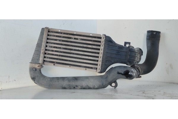 Recambio de intercooler para opel zafira a club referencia OEM IAM 24406701  