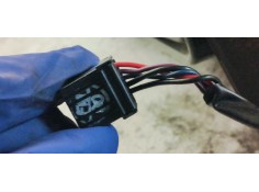 Recambio de retrovisor izquierdo para dodge caliber 2.0i 155 referencia OEM IAM   