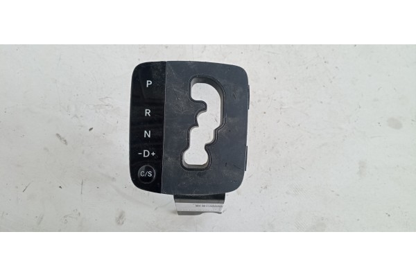 Recambio de moldura para mercedes-benz clase b (w245) 2.0 cdi cat referencia OEM IAM 169260020 NA020004 