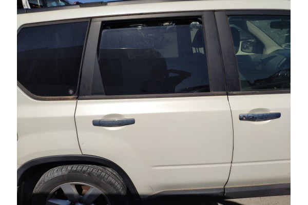 Recambio de puerta trasera derecha para nissan x-trail (t31) se referencia OEM IAM   